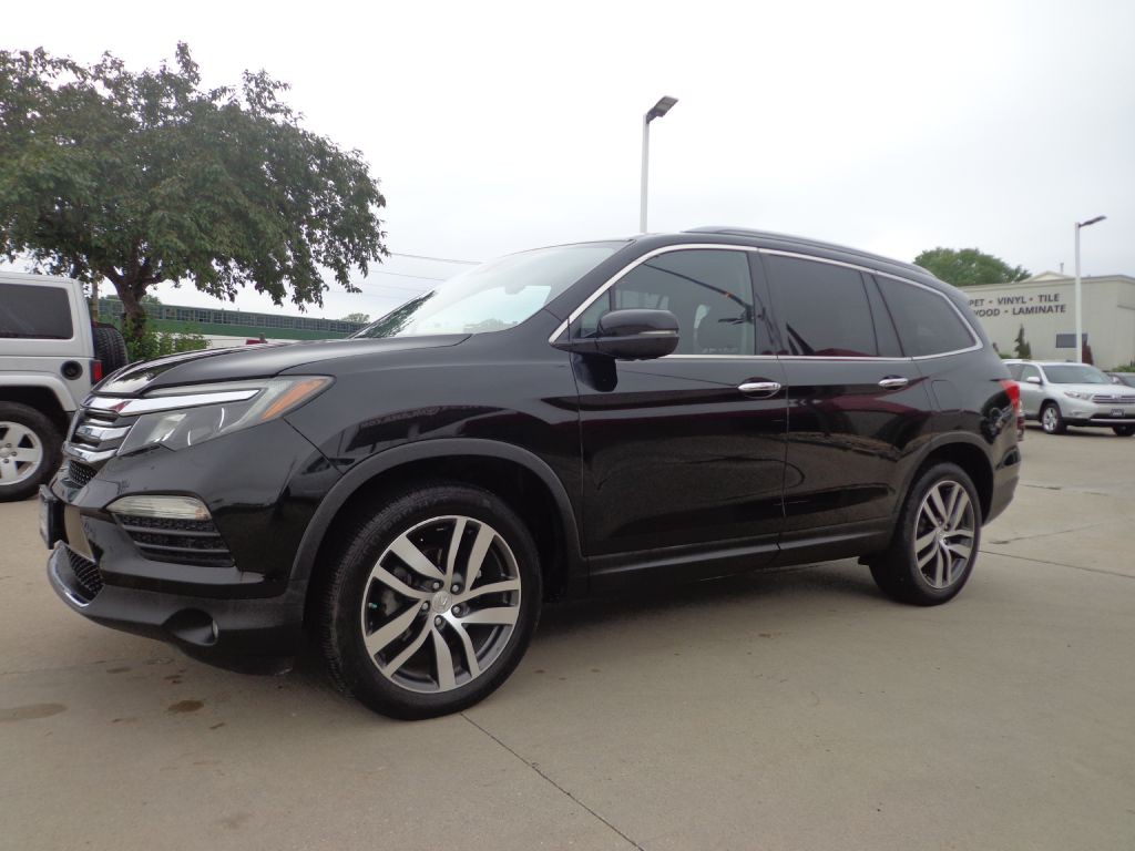2016 Honda Pilot Image 1