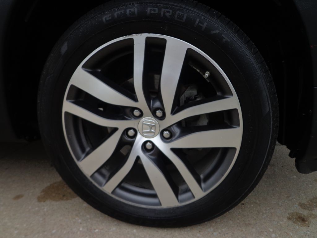 2016 Honda Pilot Image 9