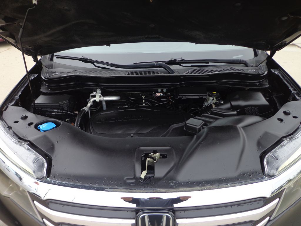 2016 Honda Pilot Image 12
