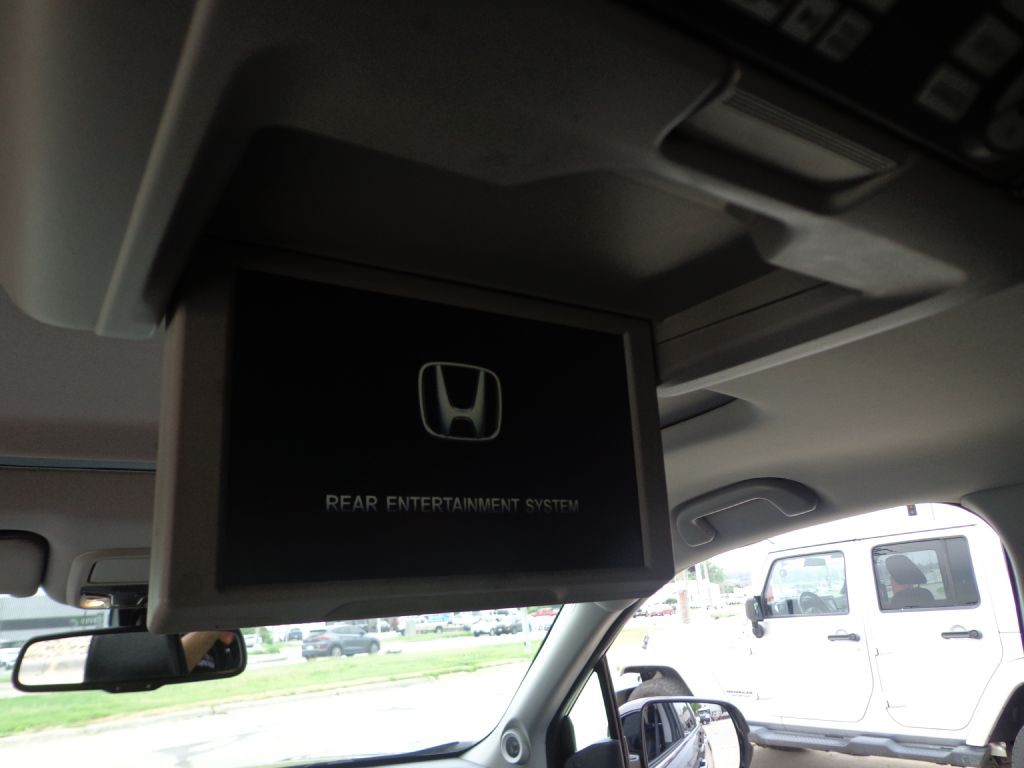 2016 Honda Pilot Image 24