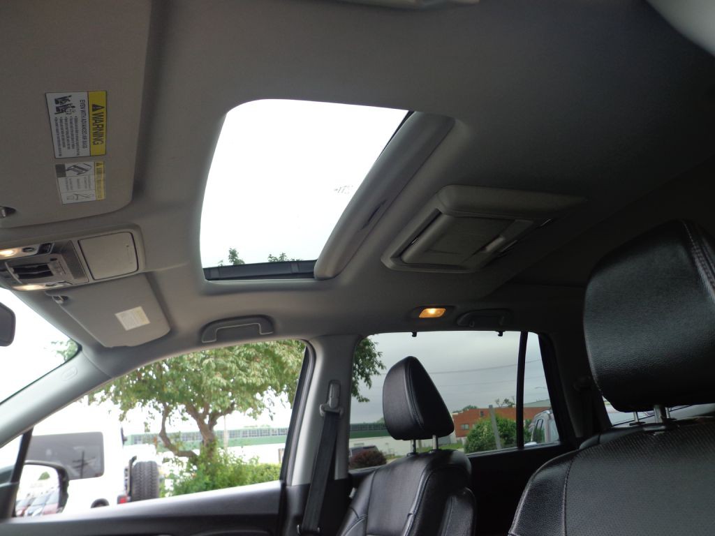 2016 Honda Pilot Image 26