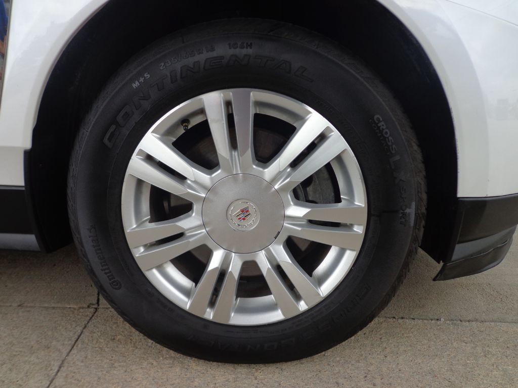 2015 Cadillac SRX Image 9