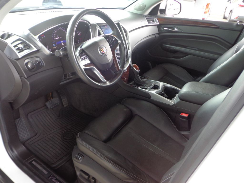 2015 Cadillac SRX Image 14