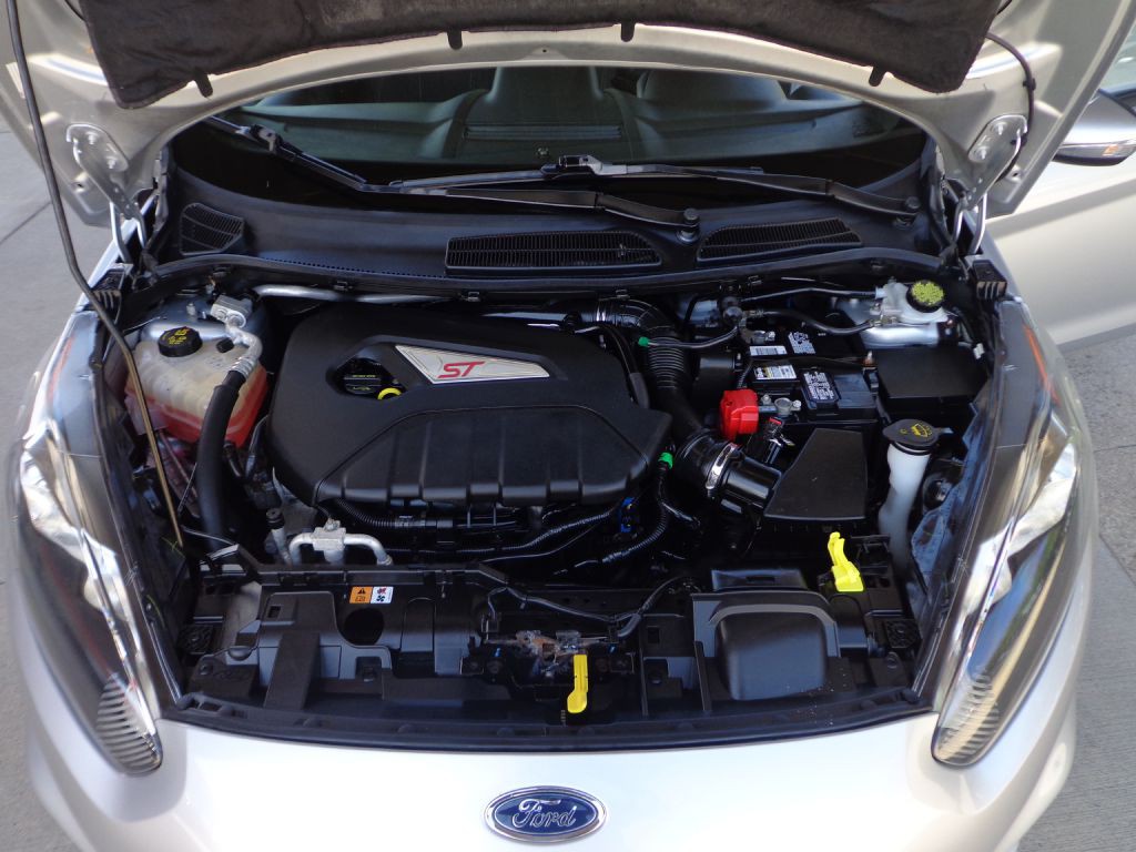 2015 Ford Fiesta Image 10