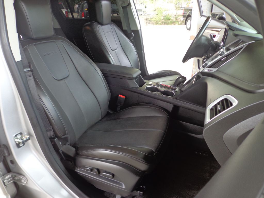 2016 GMC Terrain Image 17