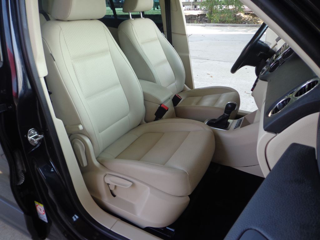 2014 Volkswagen Tiguan Image 17