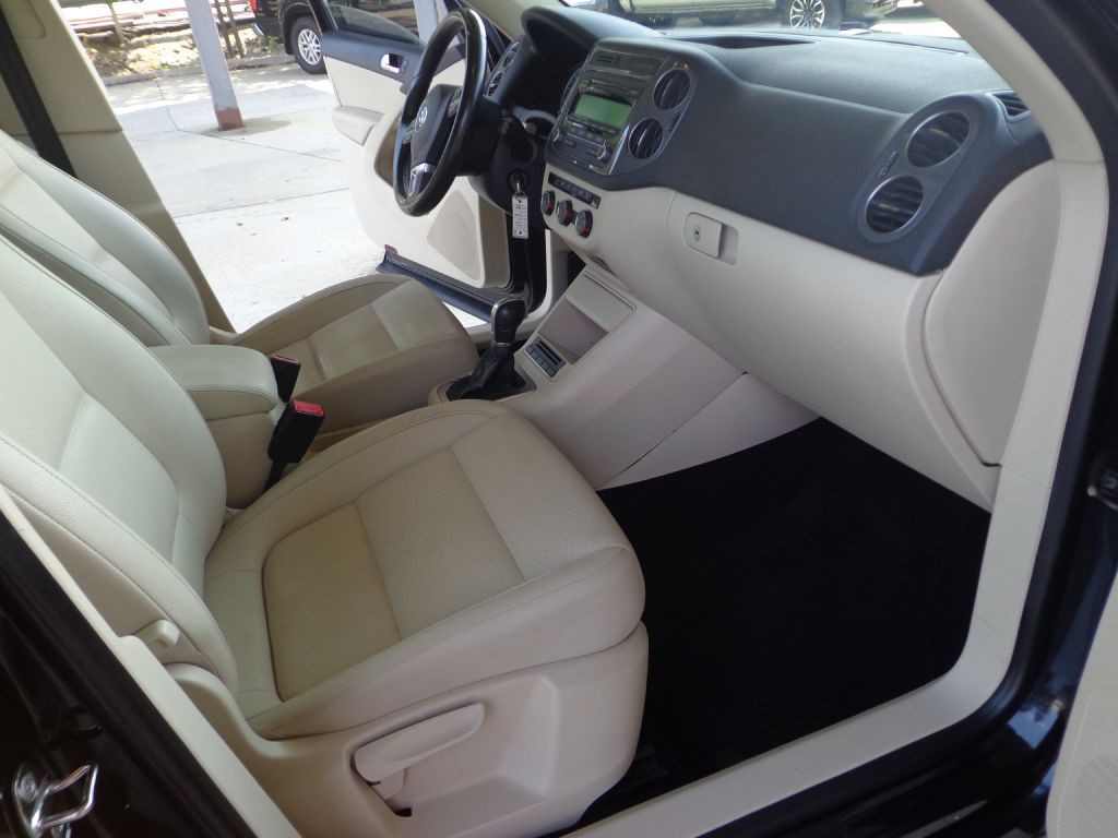 2014 Volkswagen Tiguan Image 18