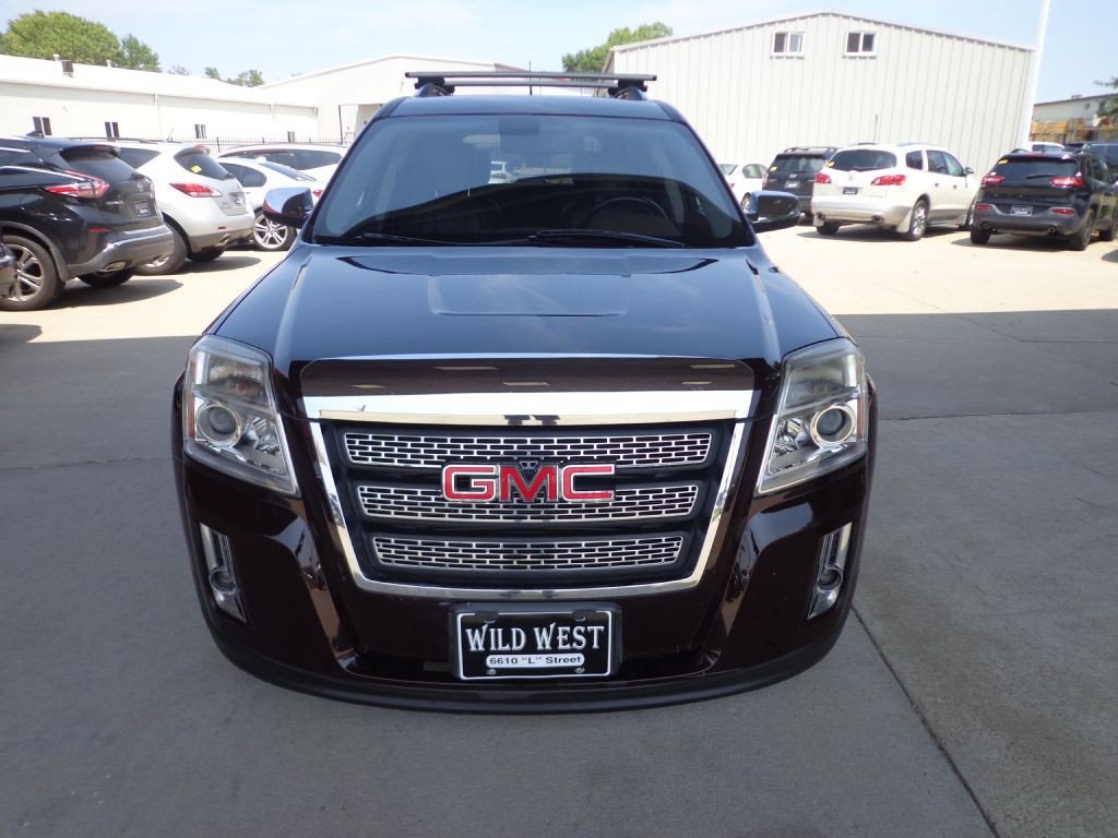 2011 GMC Terrain Image 2