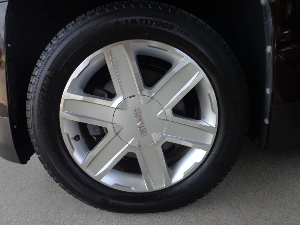 2011 GMC Terrain Image 8