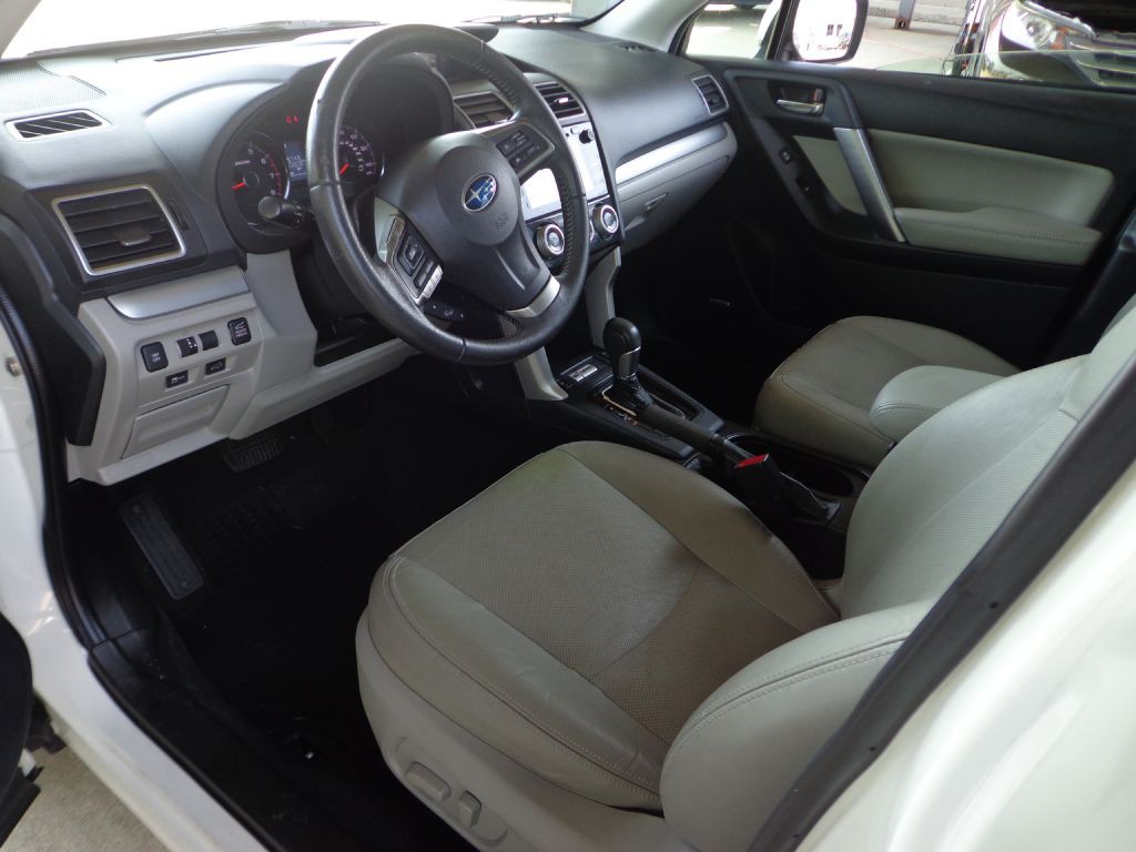 2016 Subaru Forester Image 15