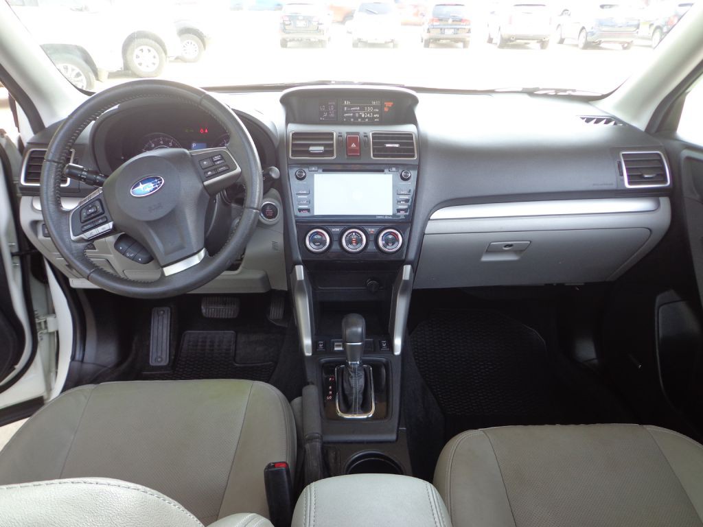 2016 Subaru Forester Image 22