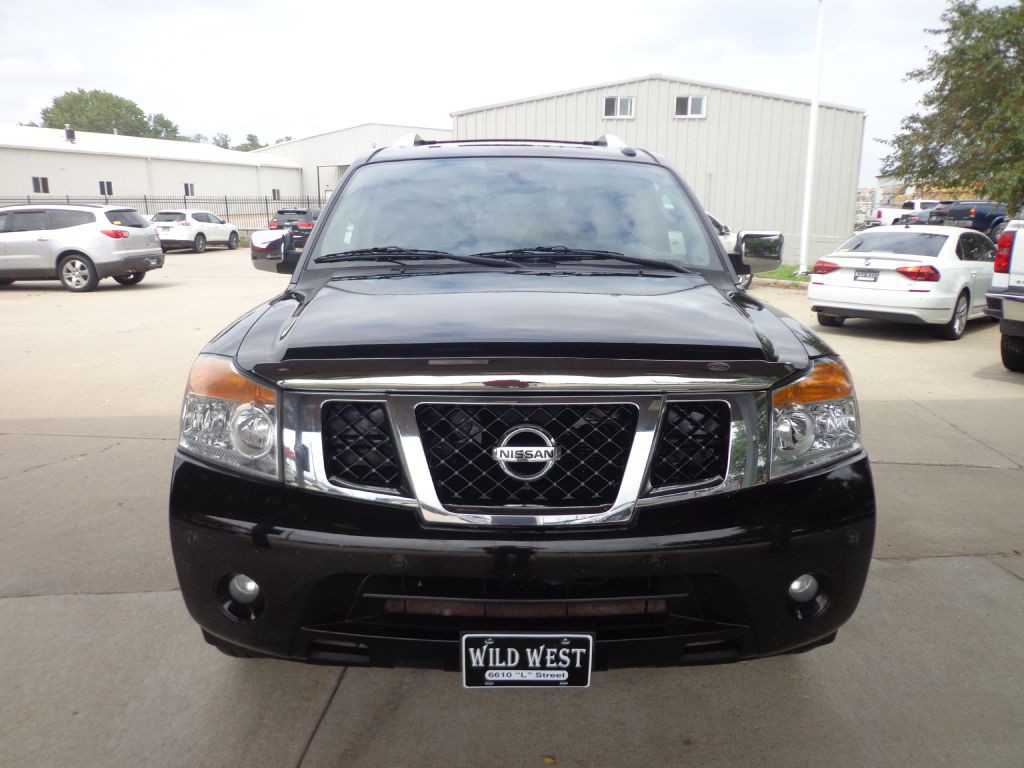 2012 Nissan Armada Image 2
