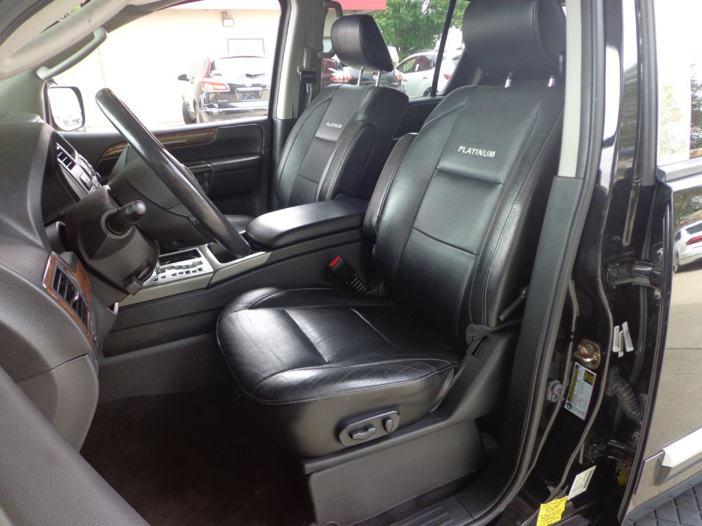 2012 Nissan Armada Image 14