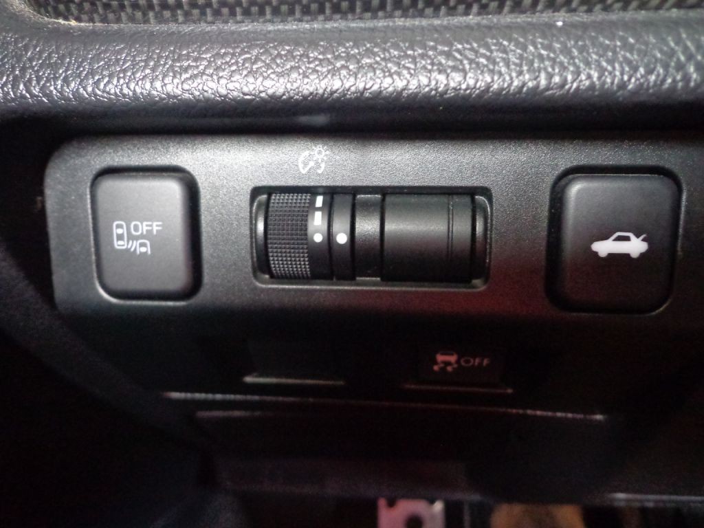 2017 Subaru WRX Image 28