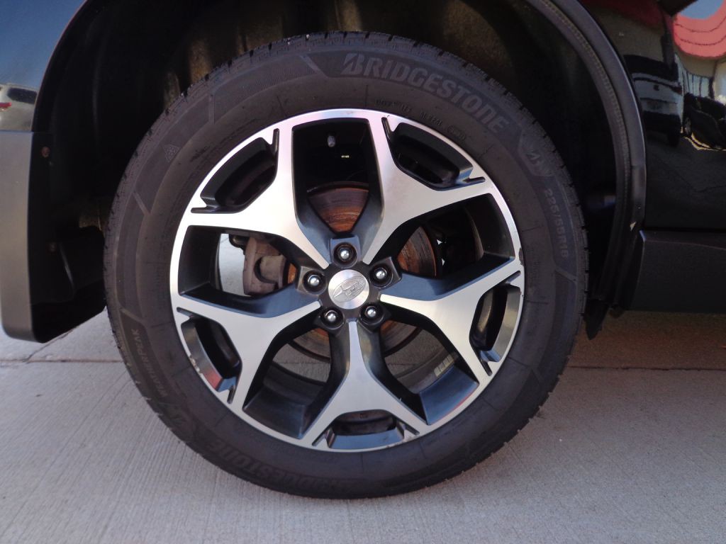 2015 Subaru Forester Image 10