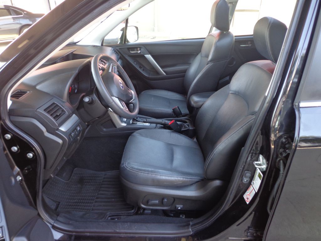 2015 Subaru Forester Image 13