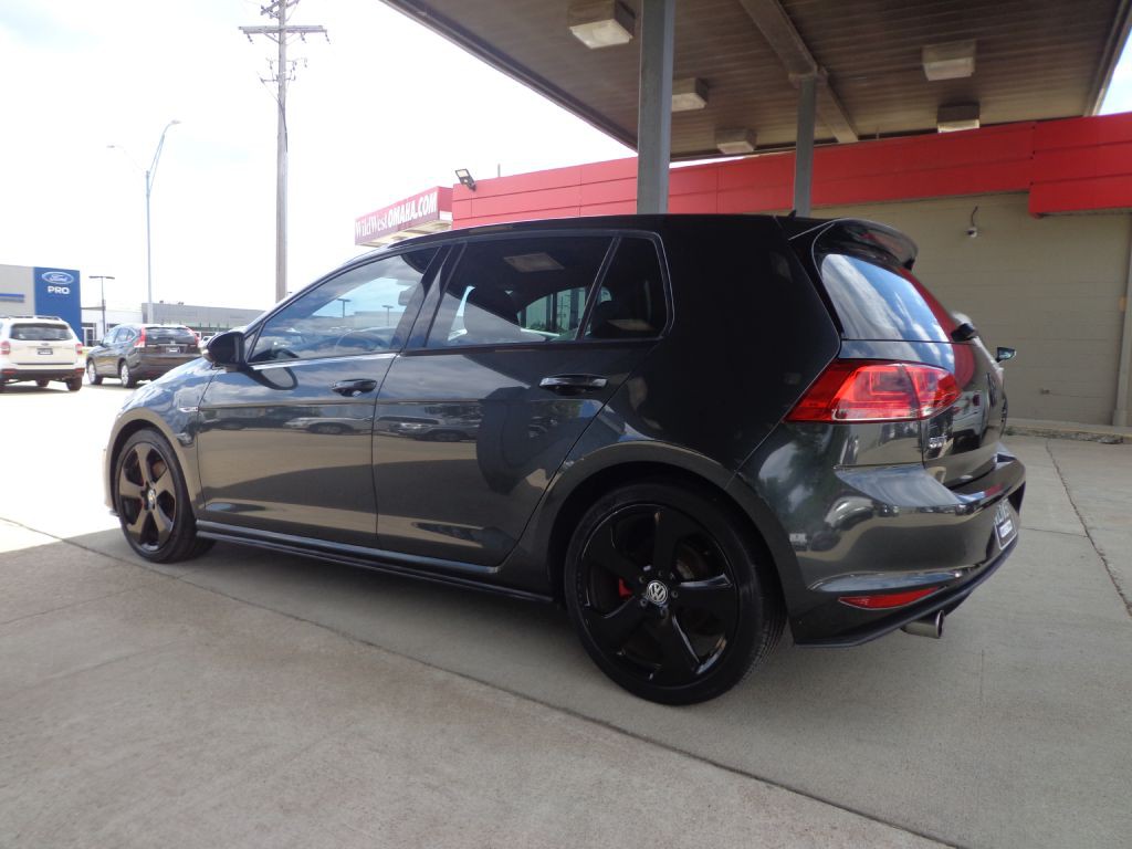 2015 Volkswagen GTI Image 6