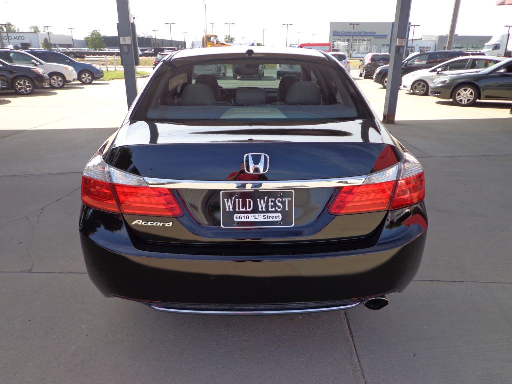 2013 Honda Accord Image 5