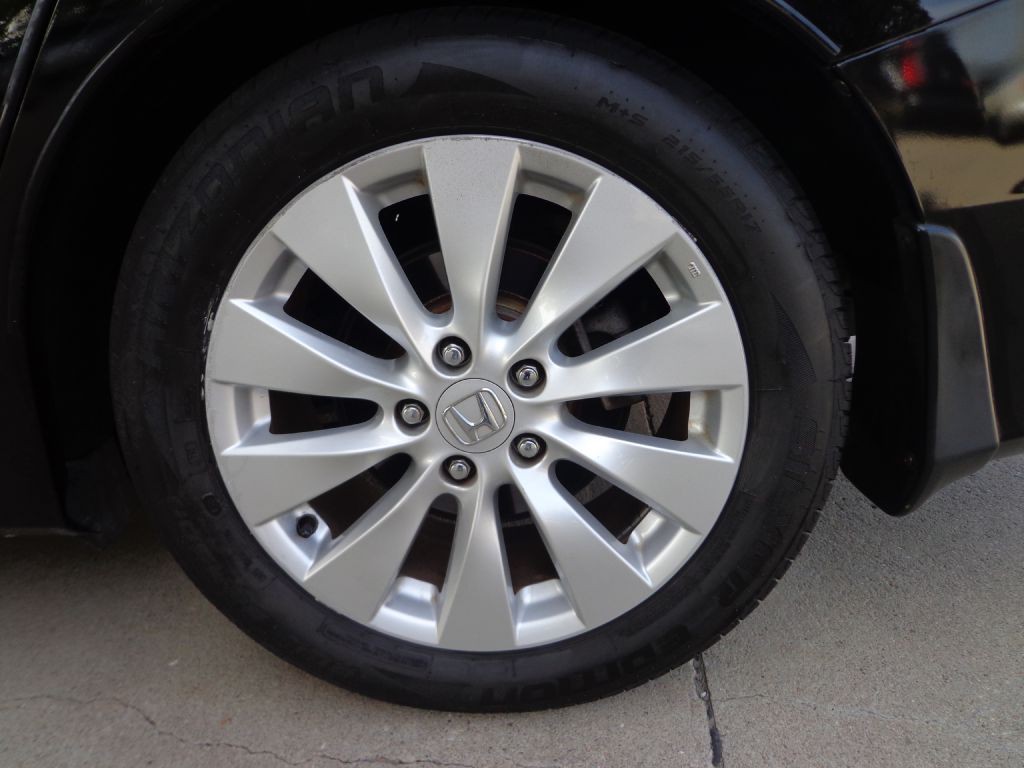 2013 Honda Accord Image 11