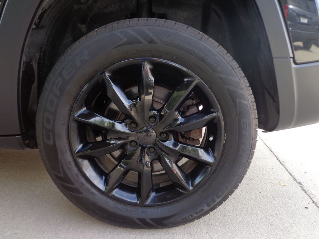 2014 Jeep Cherokee Image 11