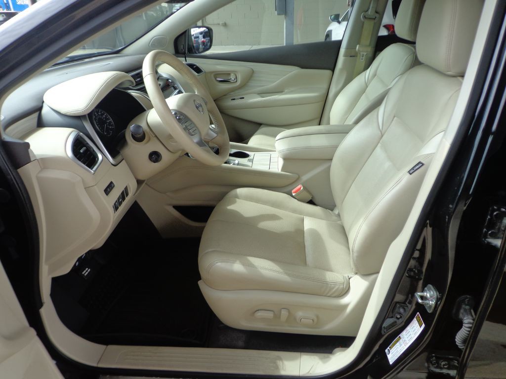 2017 Nissan Murano Image 13