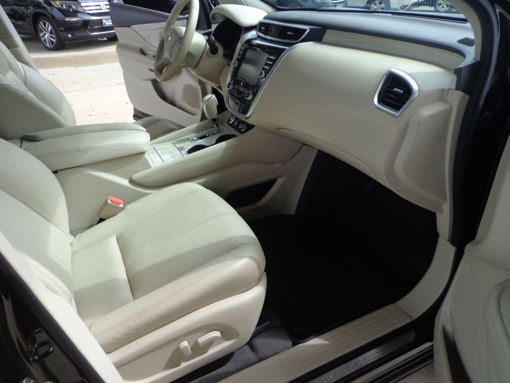 2017 Nissan Murano Image 18