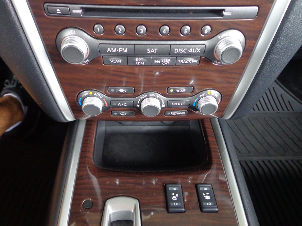 2015 Nissan Pathfinder Image 25