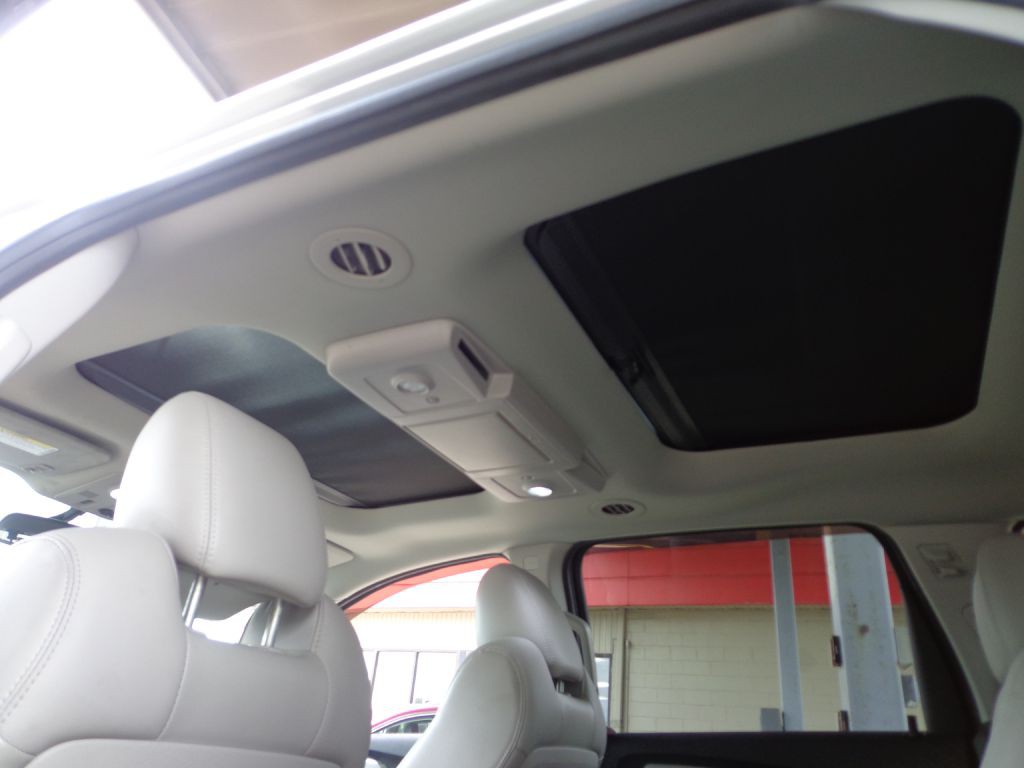 2011 Chevrolet Traverse Image 21
