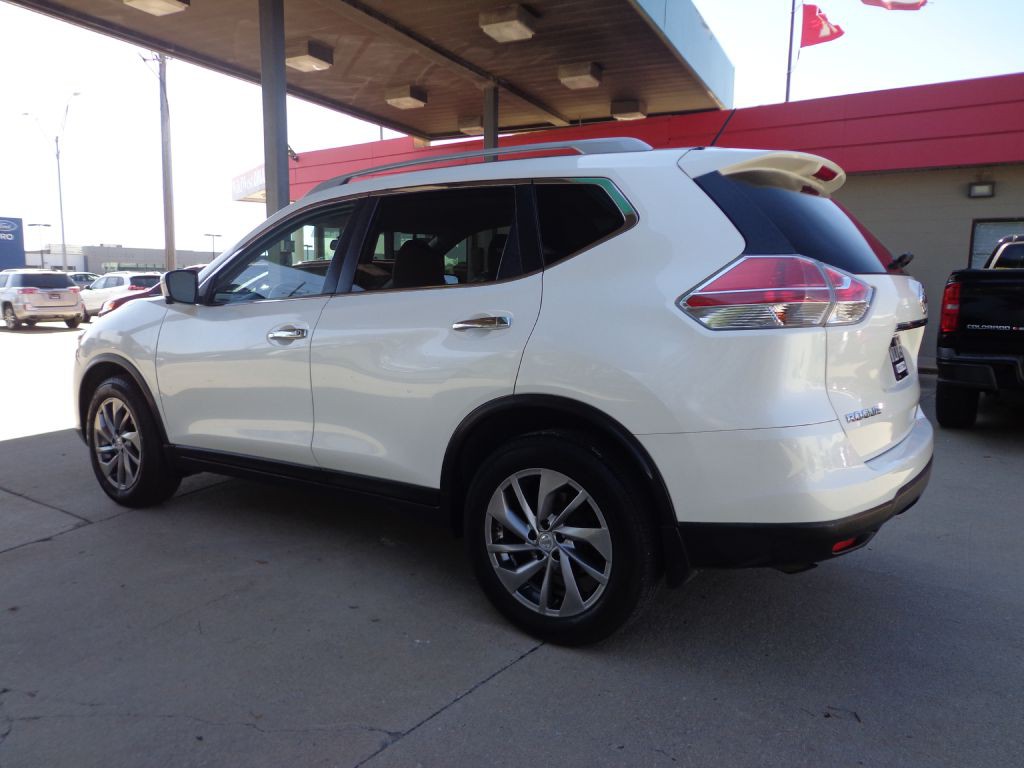 2015 Nissan Rogue Image 6
