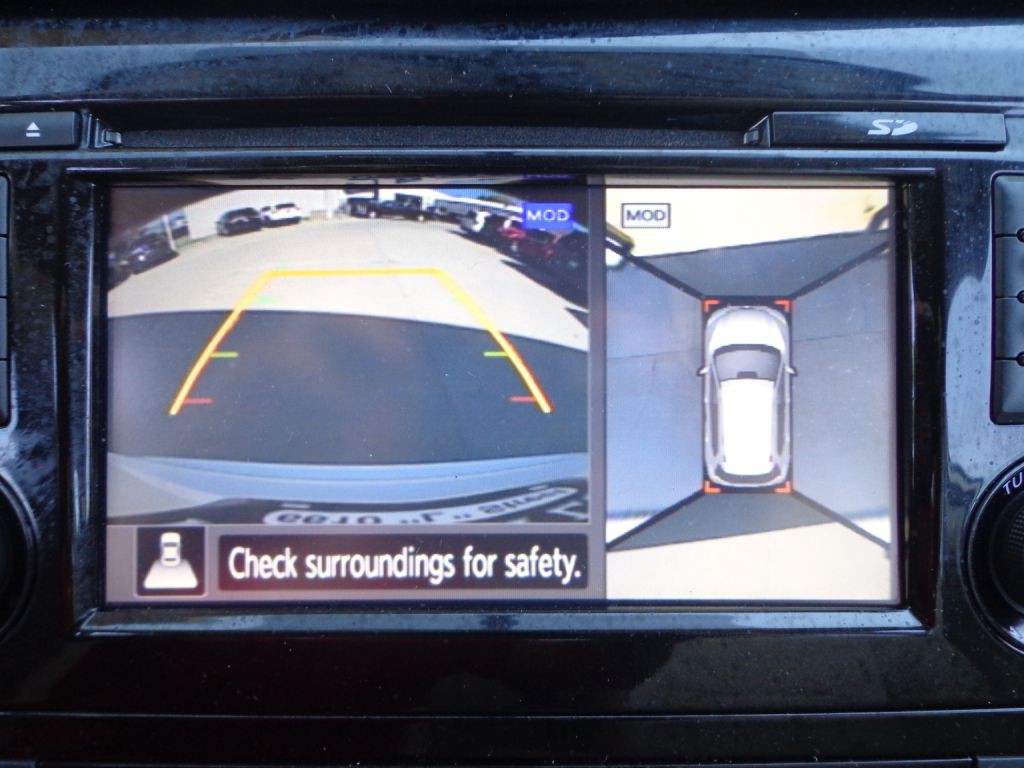 2015 Nissan Rogue Image 25