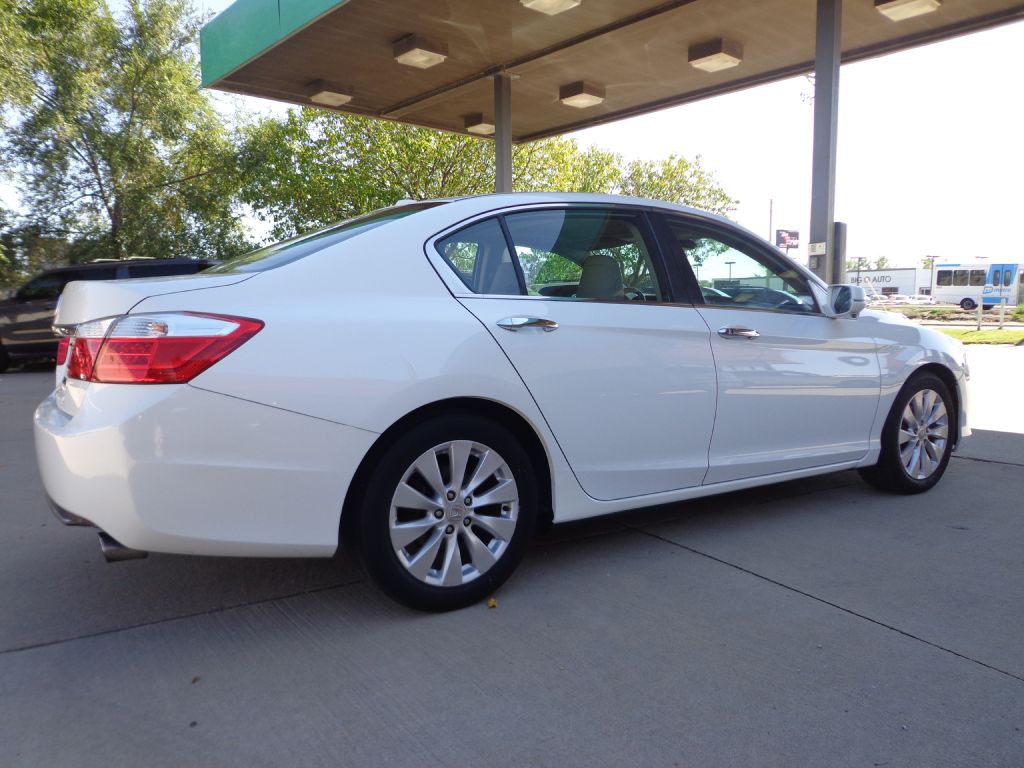 2014 Honda Accord Image 4