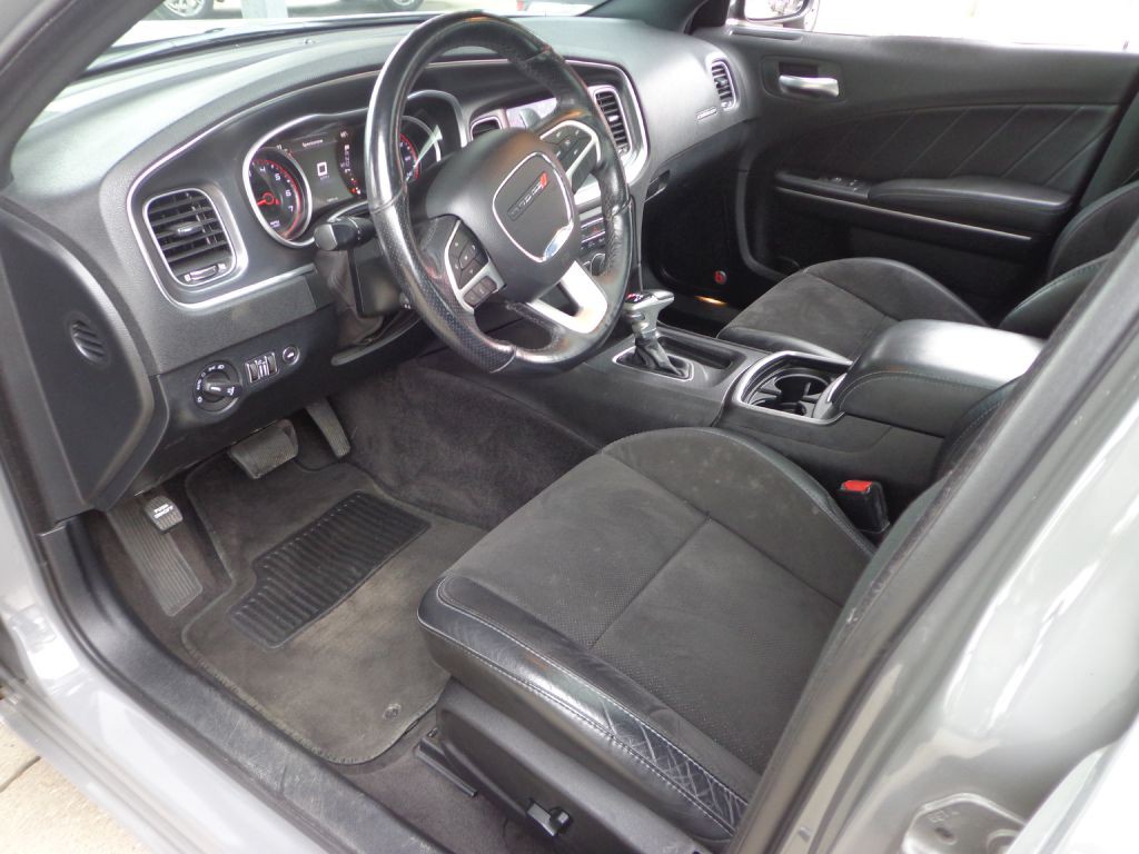 2018 Dodge Charger Image 15