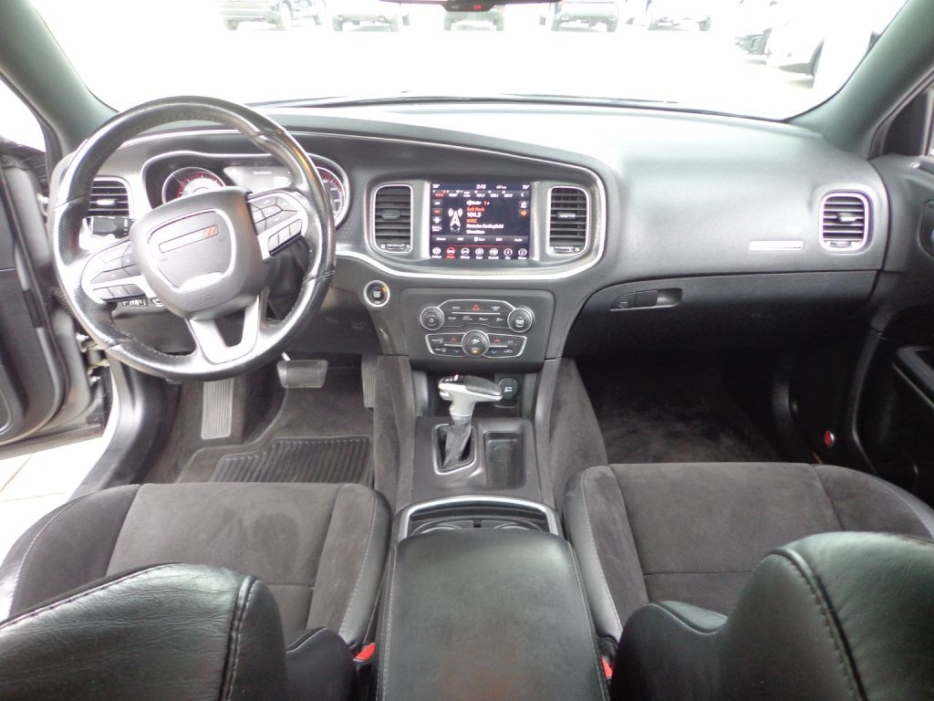 2018 Dodge Charger Image 21