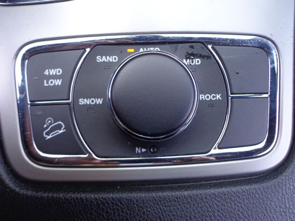 2020 Jeep Grand Cherokee Image 23