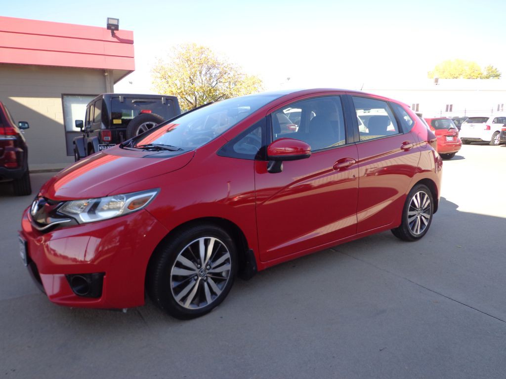 2016 Honda Fit Image 1