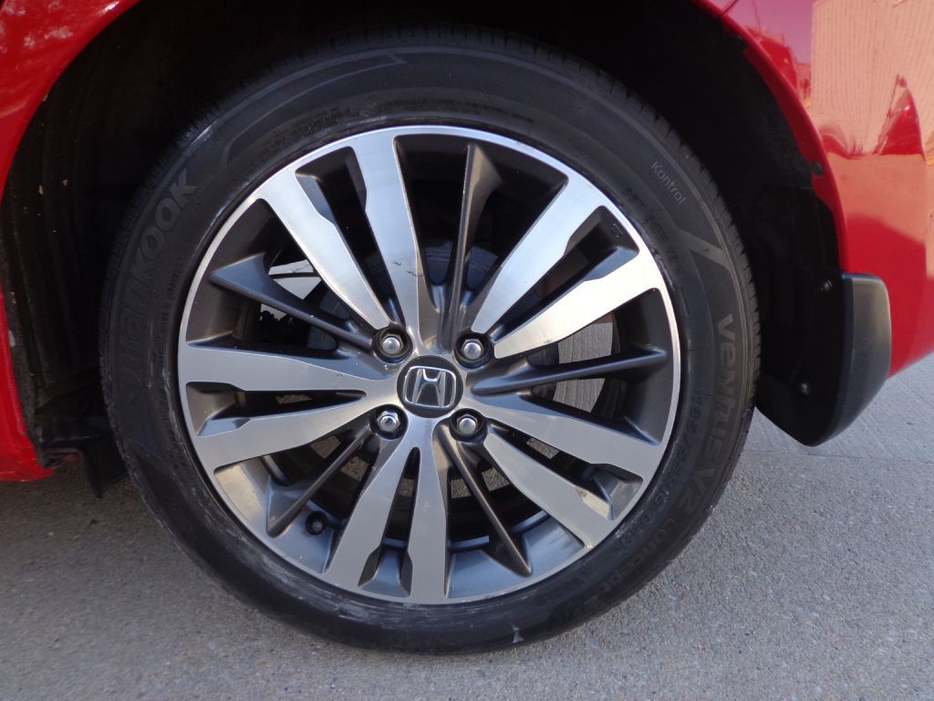 2016 Honda Fit Image 11