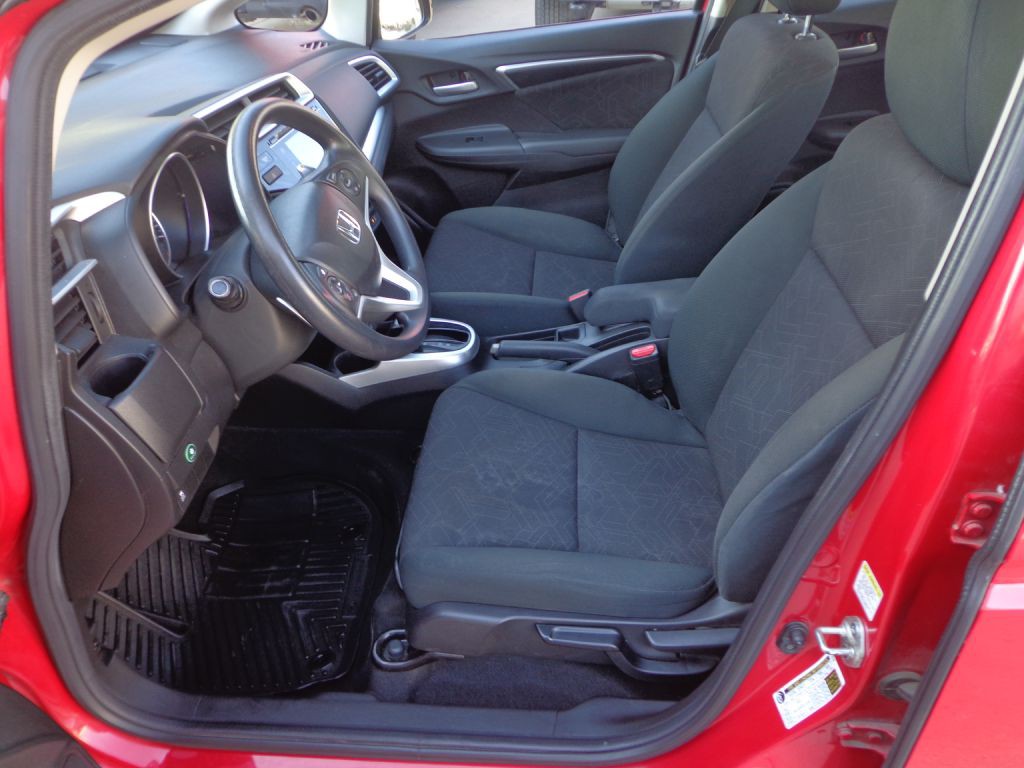 2016 Honda Fit Image 13