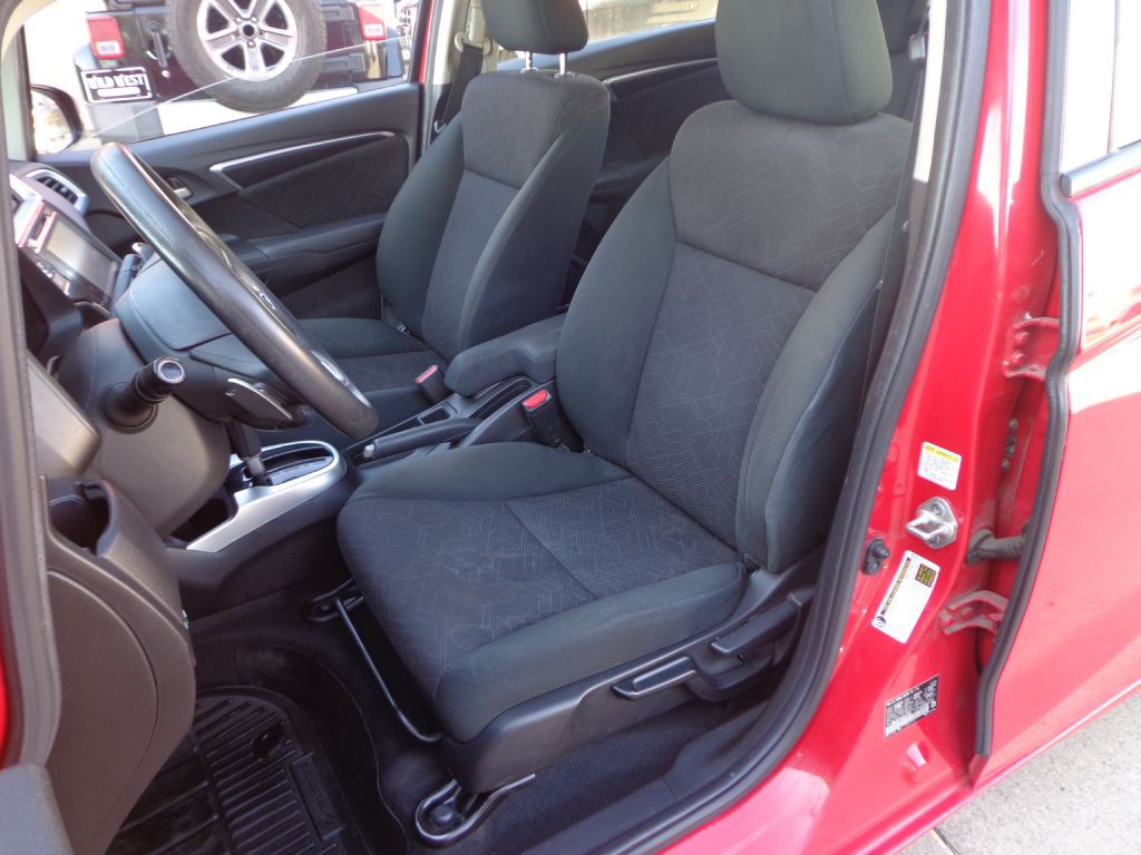 2016 Honda Fit Image 14