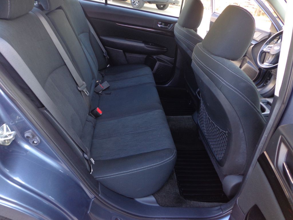 2014 Subaru Legacy Image 15