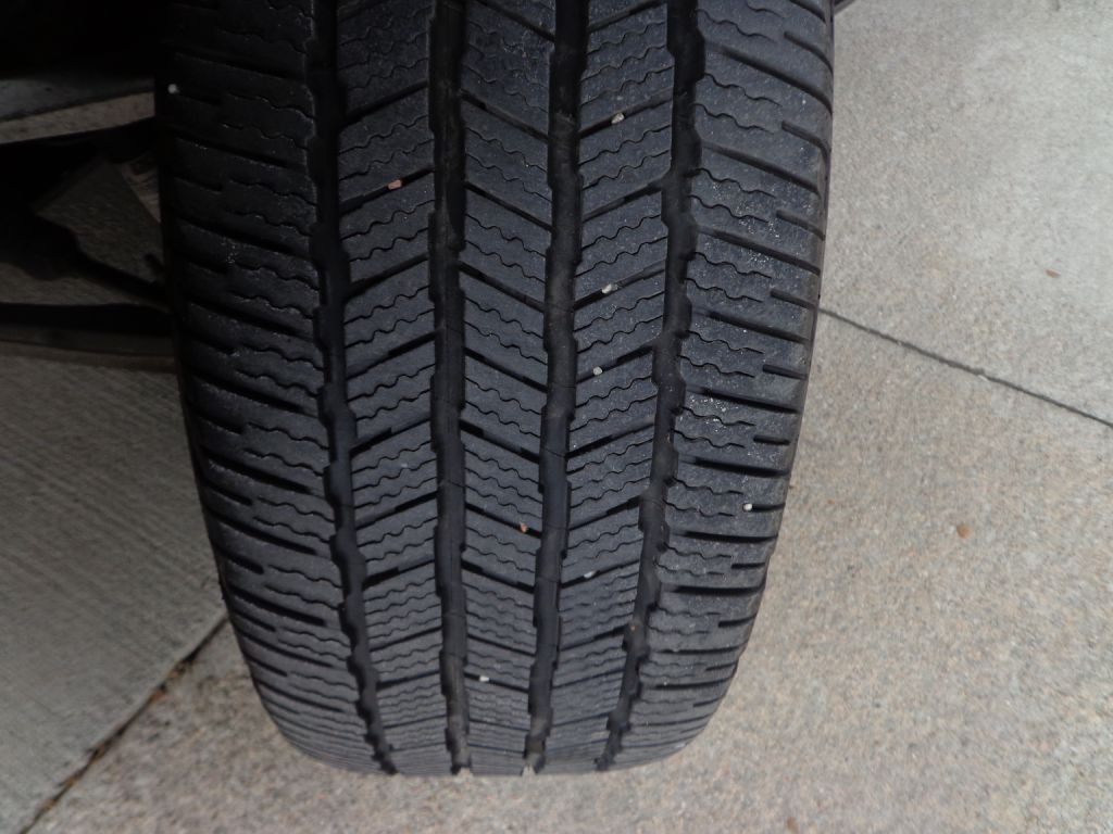 2015 Chevrolet Suburban Image 7