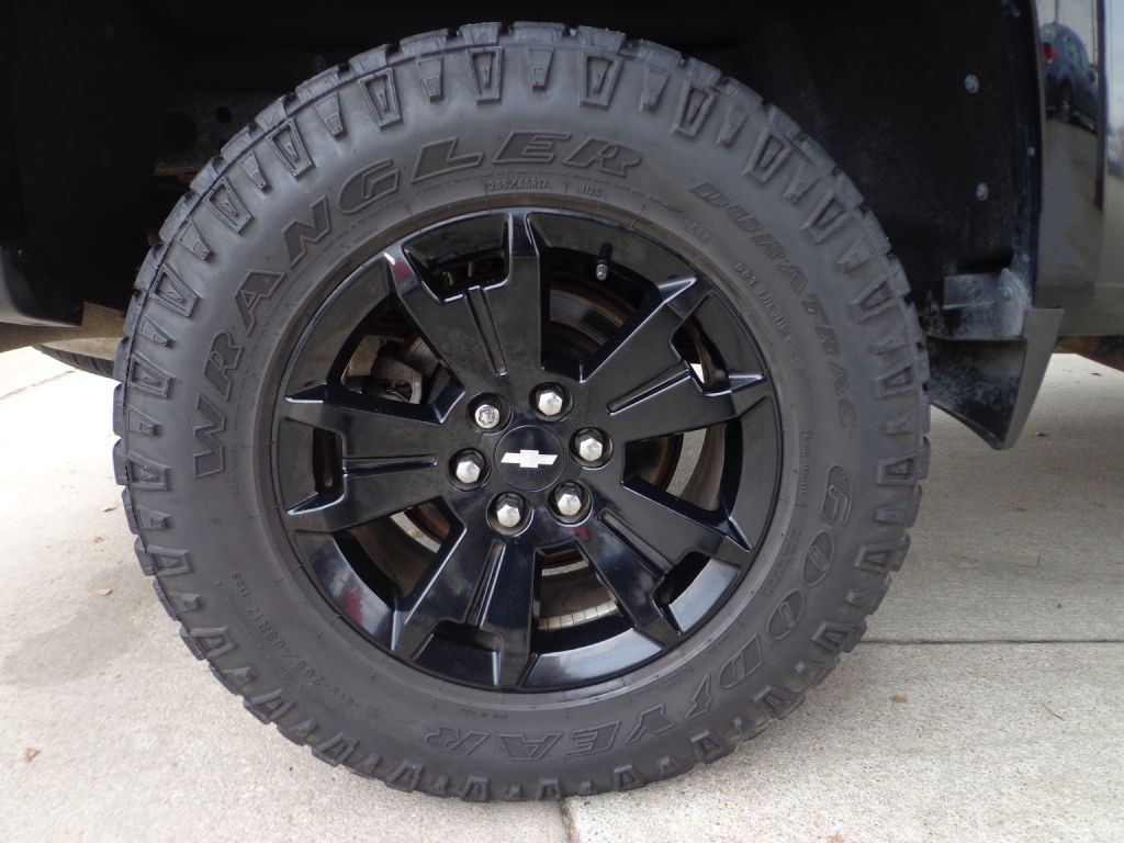 2017 Chevrolet Colorado Image 11