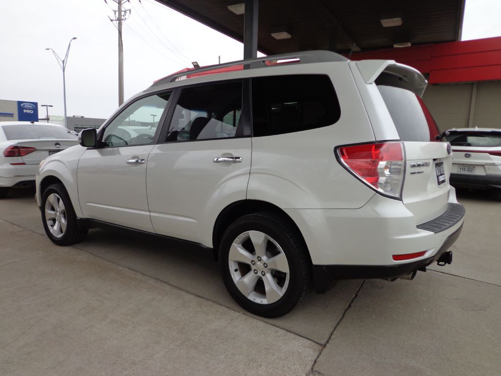 2012 Subaru Forester Image 6