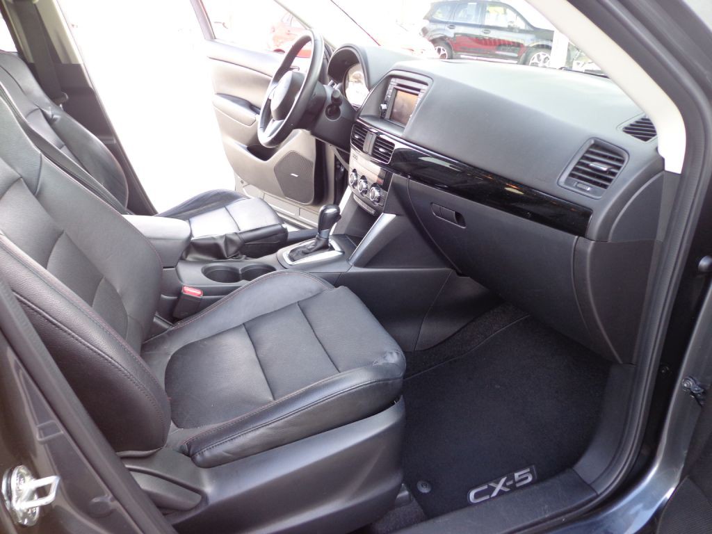 2015 Mazda CX-5 Image 18