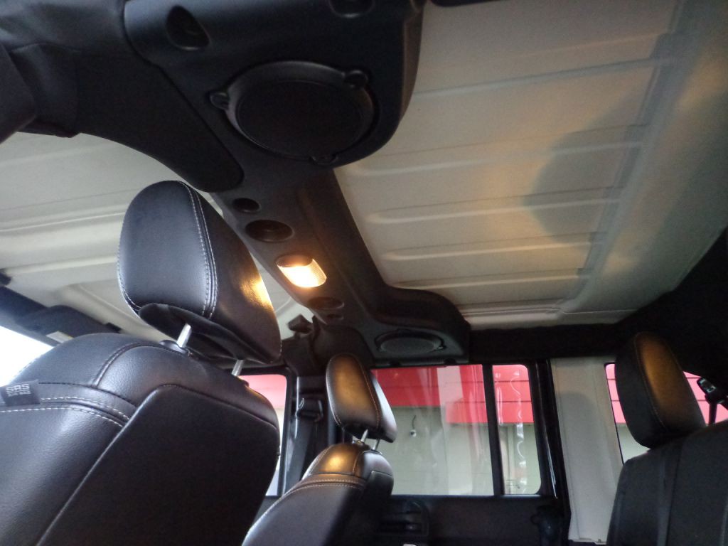 2013 Jeep Wrangler Unlimited Image 21