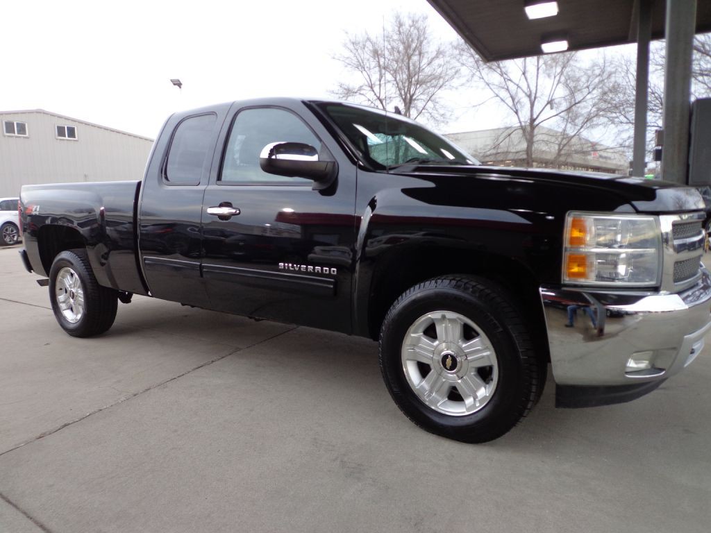 2013 Chevrolet Silverado 1500 Image 3