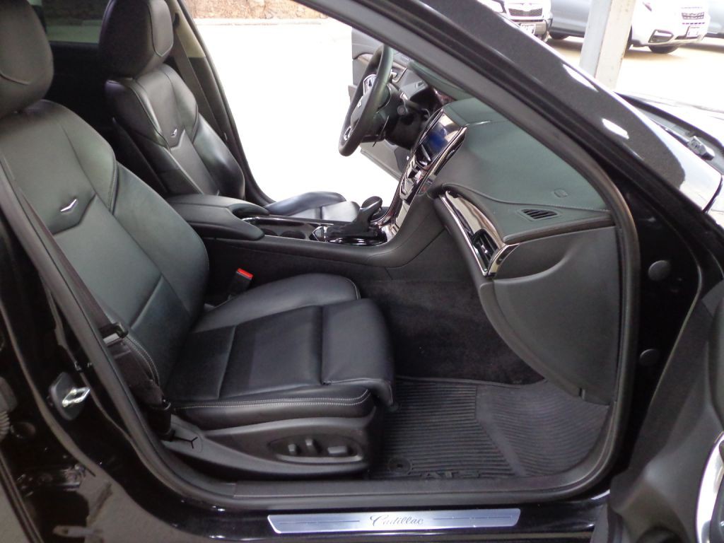 2015 Cadillac ATS Image 16