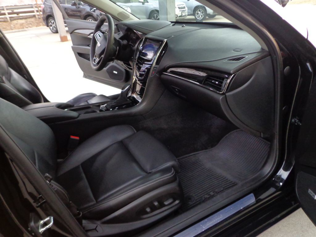 2015 Cadillac ATS Image 18