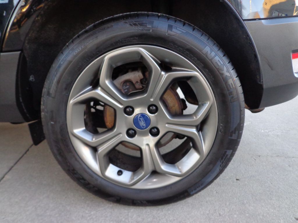 2018 Ford Econoline Image 11