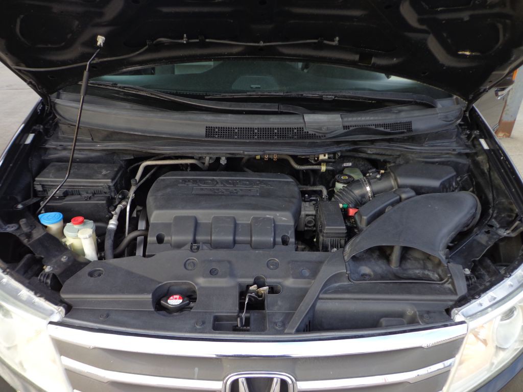 2012 Honda Odyssey Image 12