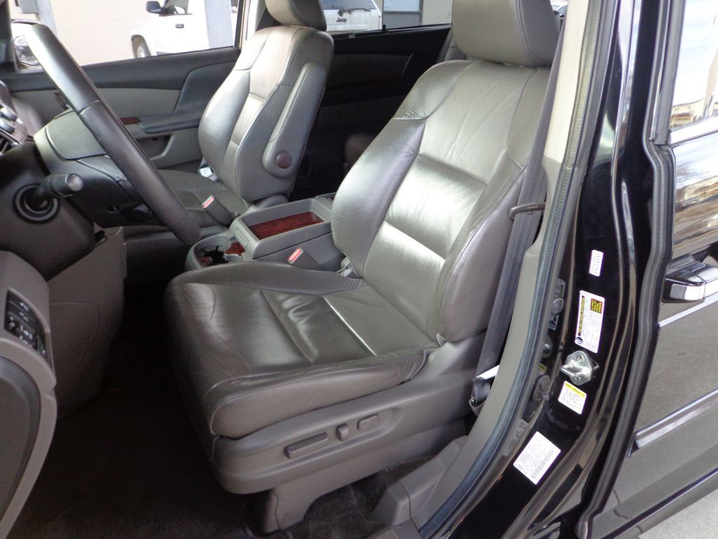 2012 Honda Odyssey Image 14